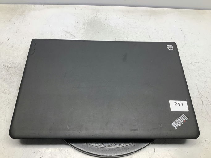 Lenovo ThinkPad E550 Intel i3-4005U 1.7GHz 4 GB NO HDD