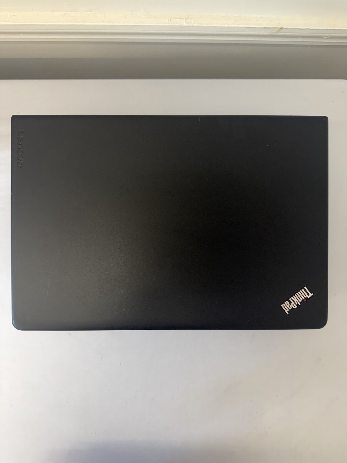 Lenovo Thinkpad E570 Laptop – Good Screen – Intel i5-6200U – RAM 8 GB – Read Des