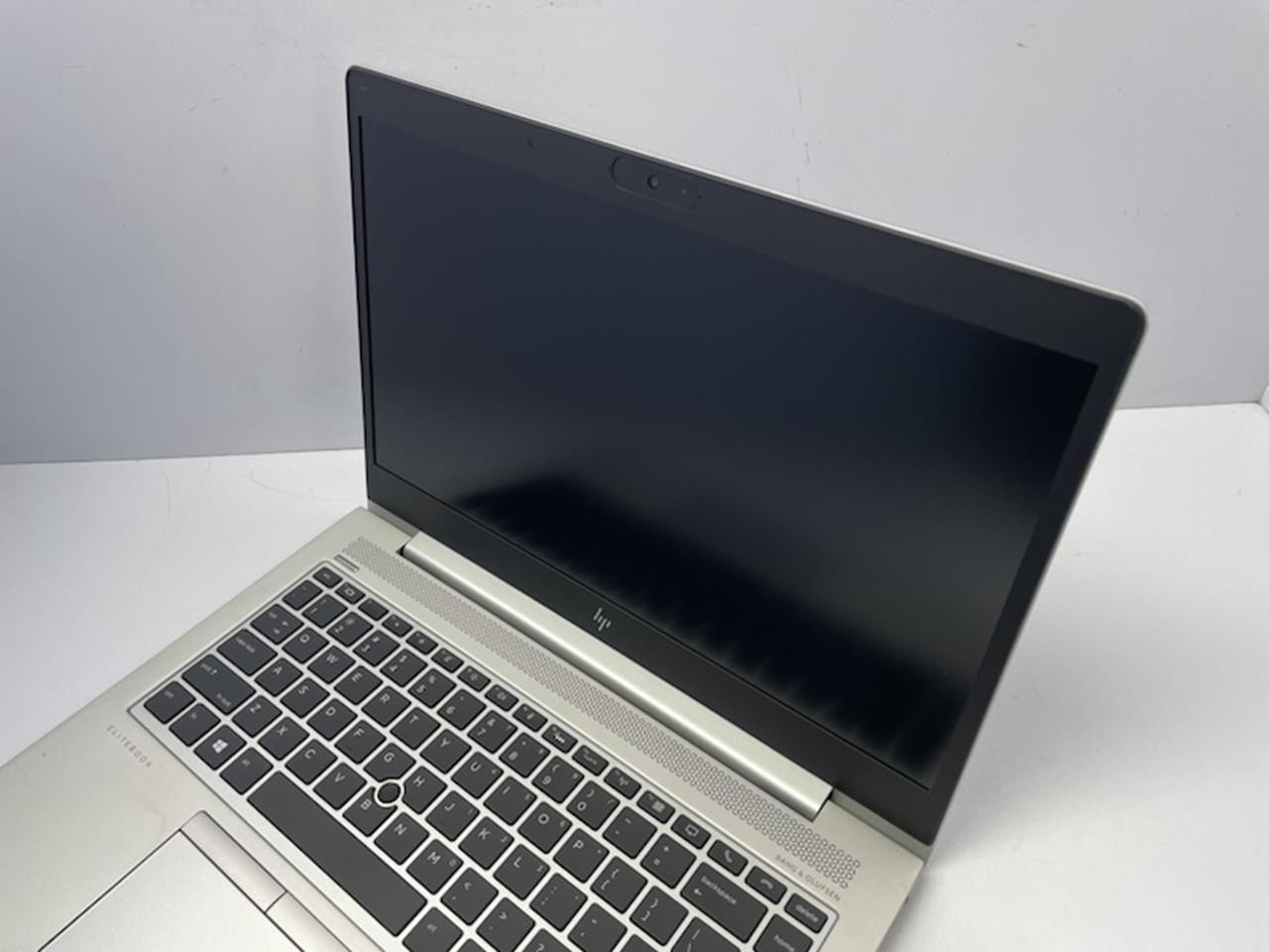 HP ELITEBOOK 745 G6 Laptop w/ AMD Ryzen 5 PRO 2.10 GHZ + 8 GB No HD/Battery