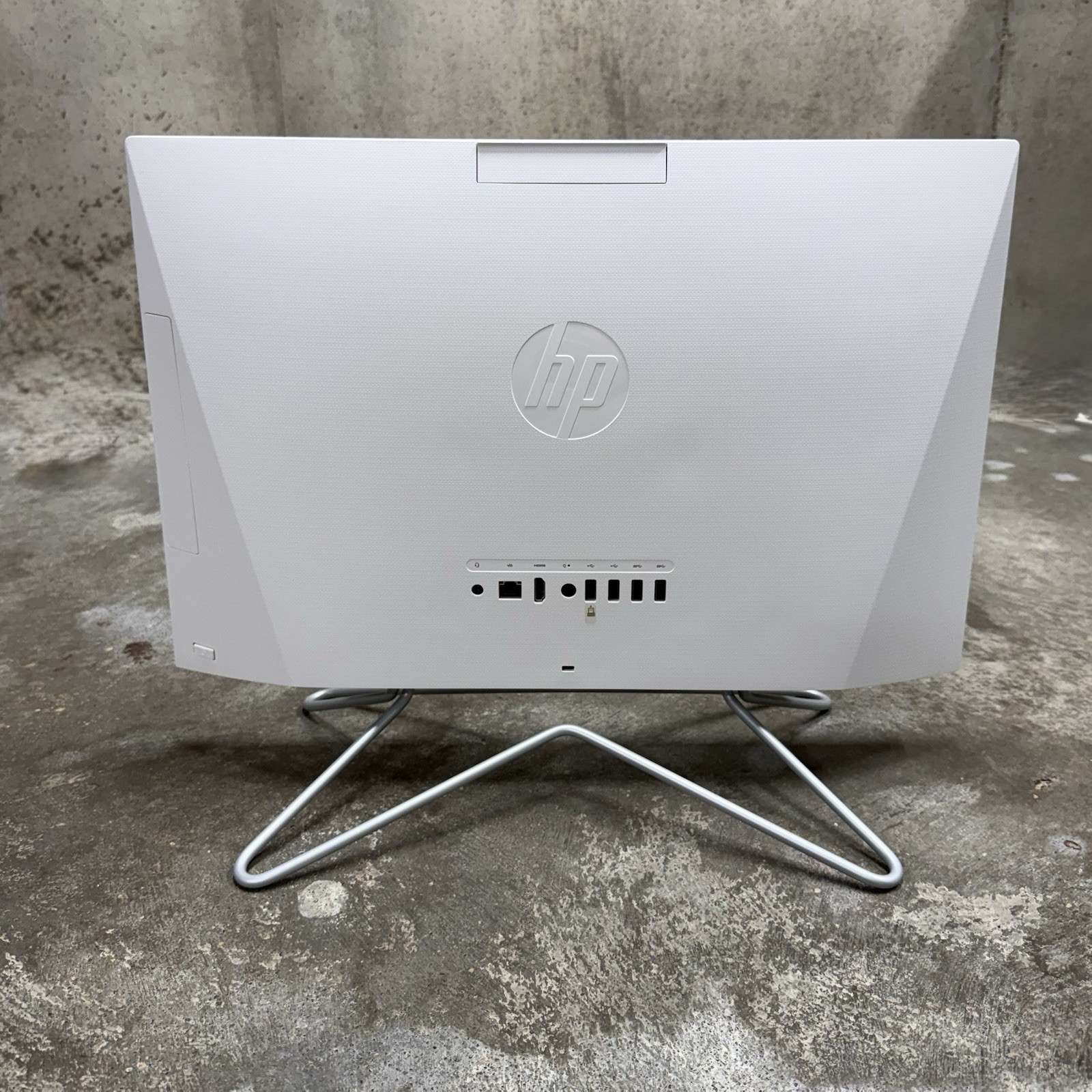 HP 22-dd0123w All In One PC J5040 4GB 128GB SSD Win11 Webcam KB Mouse WiFi