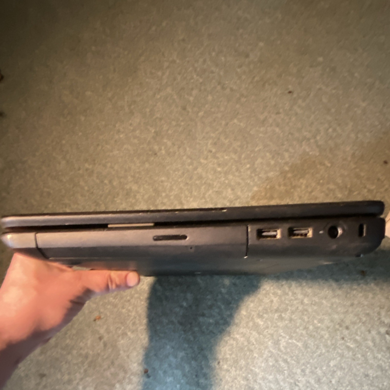 HP 2000-2d19WM Notebook Laptop Black HDMI Ethernet USB