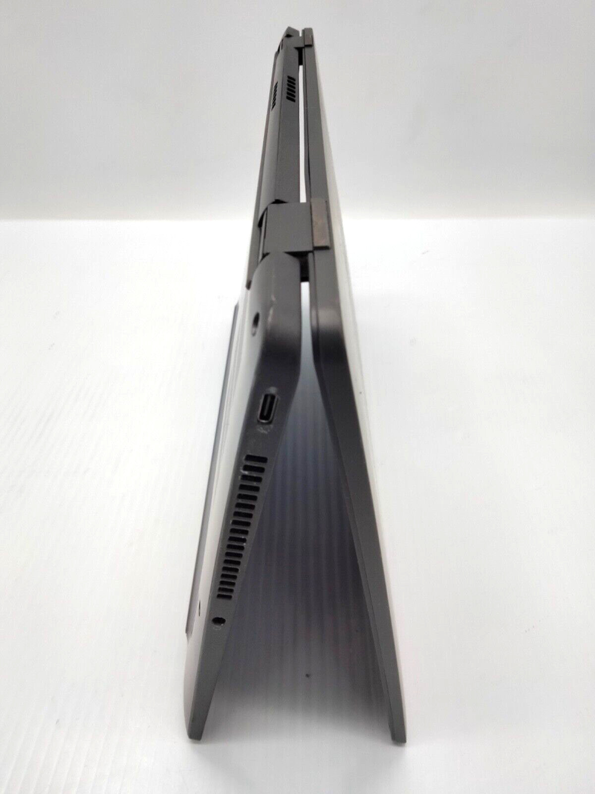 DELL LATITUDE 7420 i5-1145G7 1.50 GHz 16GB ram boots to bios No SSD laptop