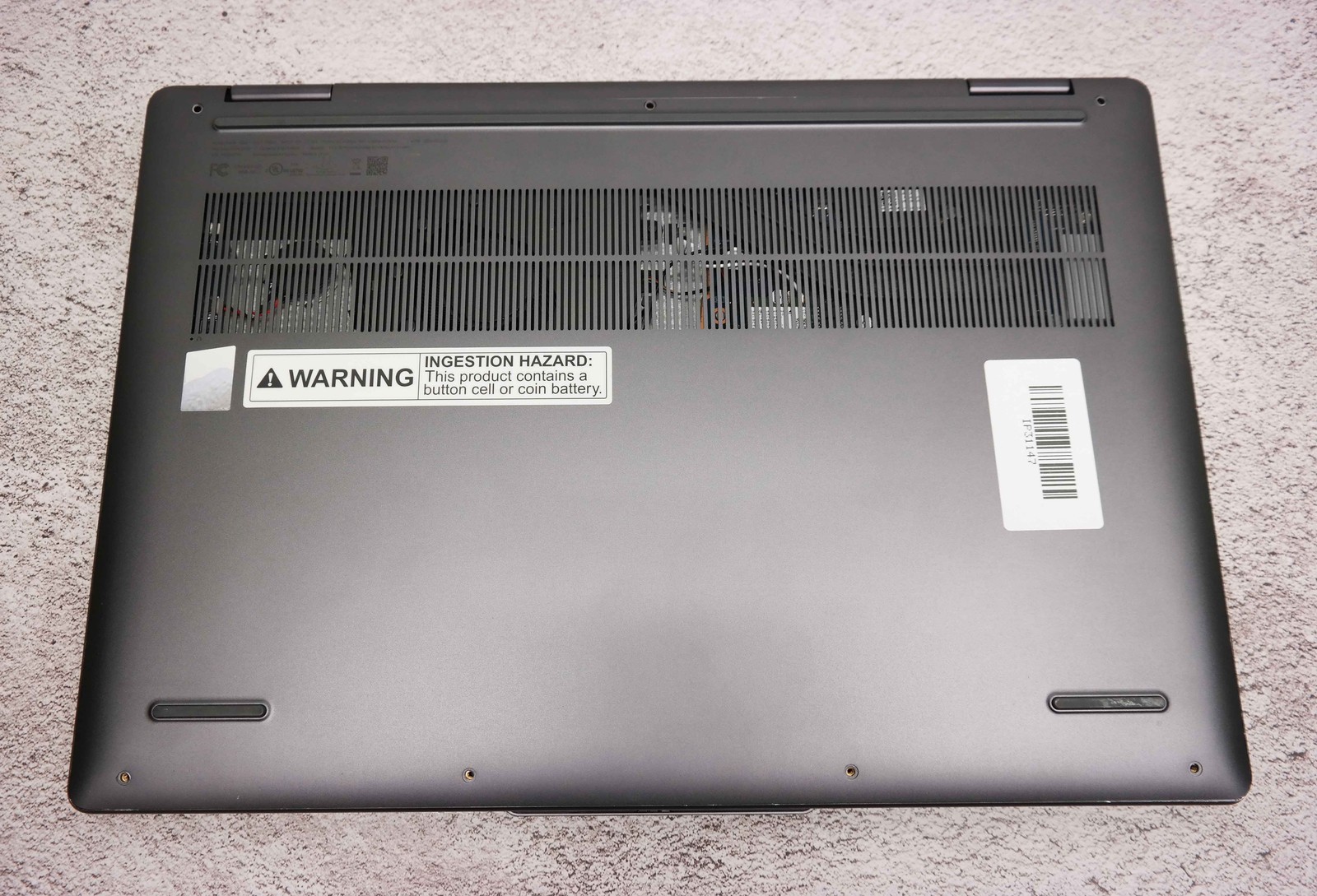 Lenovo Yoga 7i 16IML9 16″ Core Ultra 7 155U 16GB BROKEN
