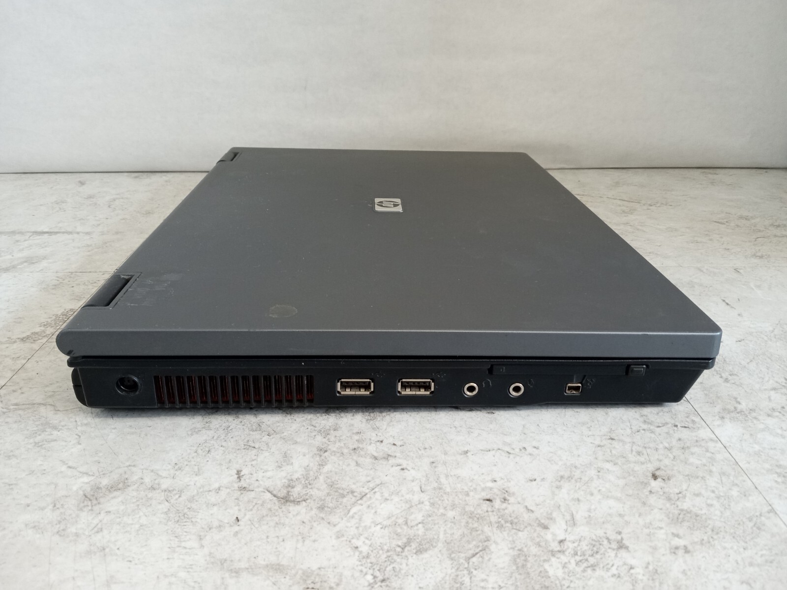 HP Compaq 6715b 15.4″ Laptop AMD Turion X2 2GB RAM 250GB HDD Windows XP -RR