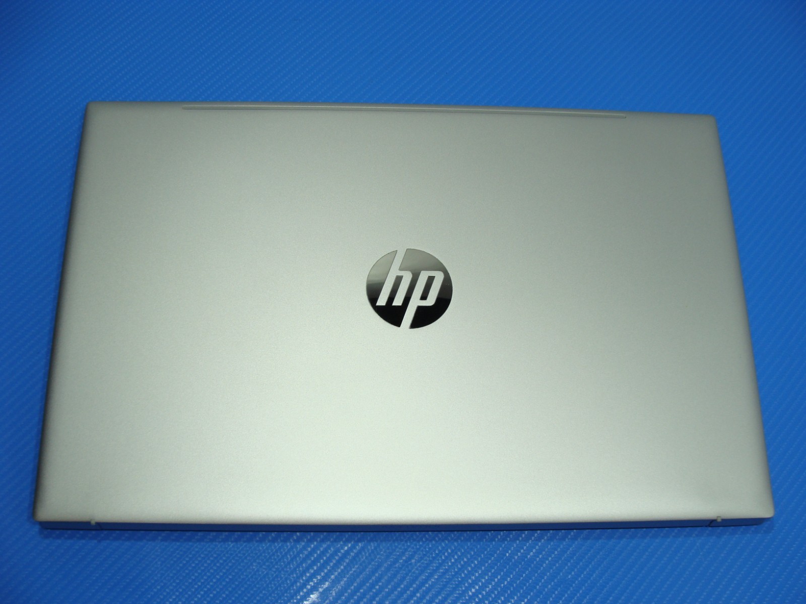 HP Pavilion 15-eh3000 15.6″FHD AMD Ryzen 5 7530U 2Gh 8GB 256GB SSD +Charger