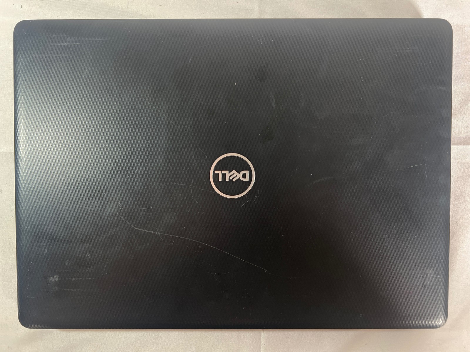 Dell Inspiron 3493 i5-1035G4 No Ram No Drive M2 Broken 14″ Parts