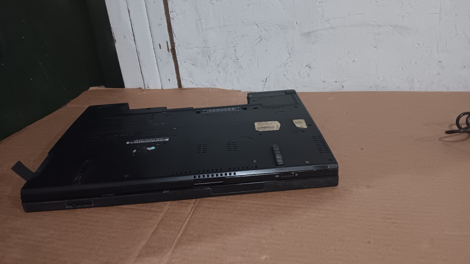 Lenovo Thinkpad T60 Laptop intel Core 2 Duo 2.16 GHz 15.4″ LCD Screen Type 8741