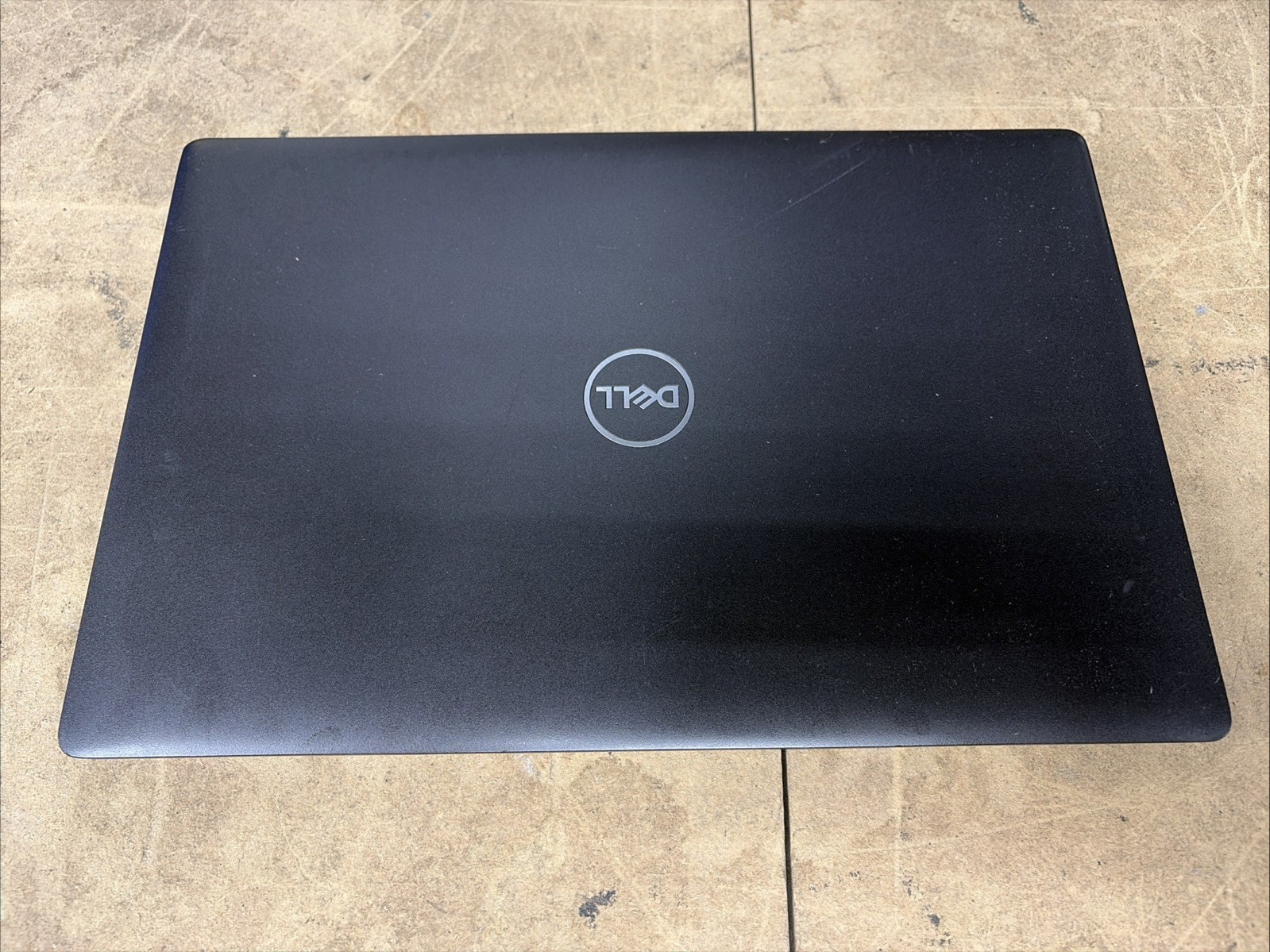 Dell Latitude 5400 14″ FHD i5-8365U 8GB No SSD/OS