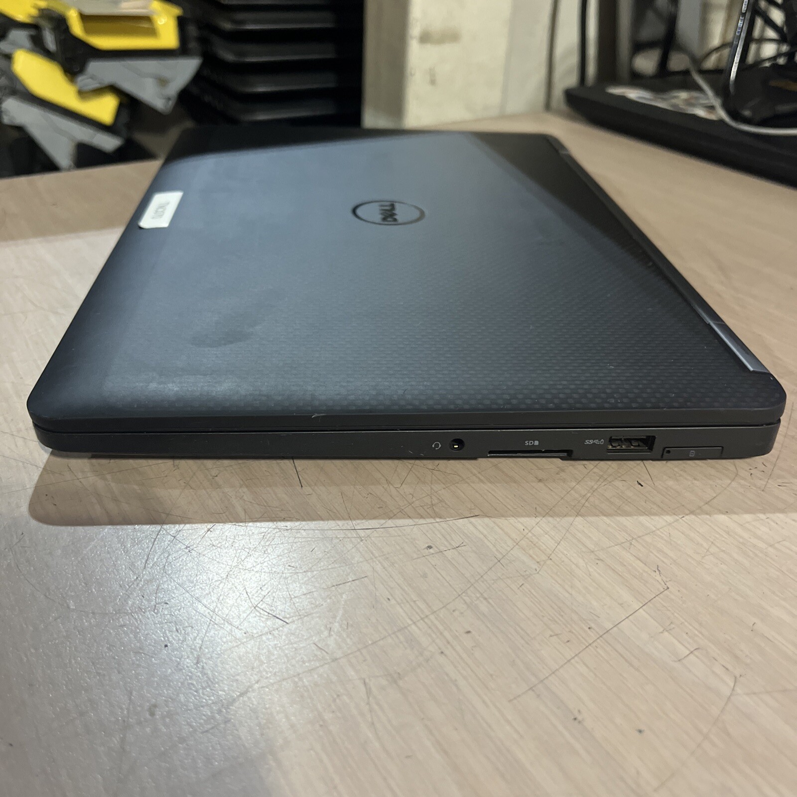 DELL LATITUDE E7270 INTEL CORE I5-6300U 2.40GHZ 8GB RAM NO HD