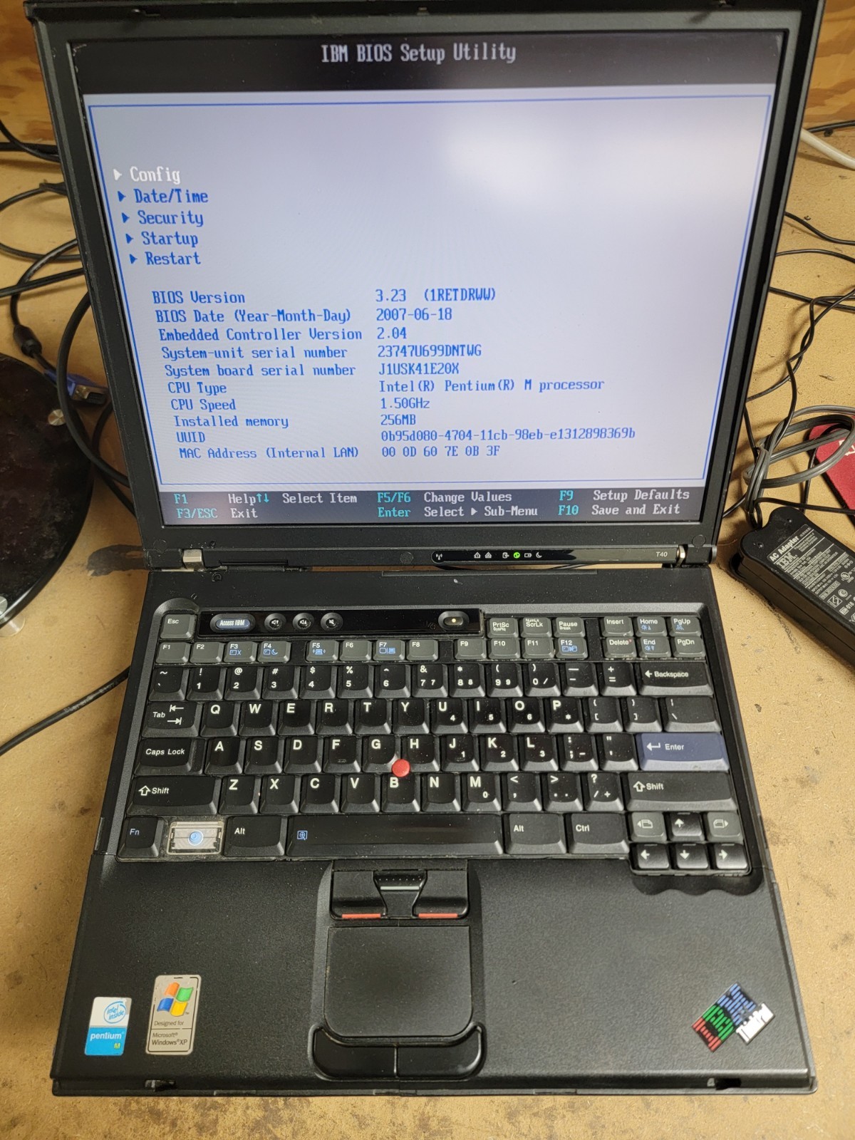 IBM THINKPAD T40 LAPTOP – PARTS ONLY – SEE DESCRIPTION