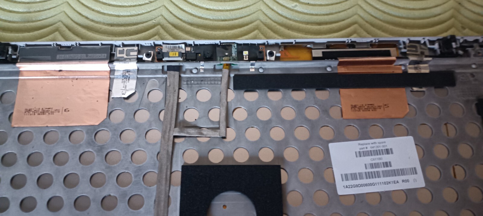 HP ELITEBOOK 8560P WEBCAM AND FLAT HINGE COVER