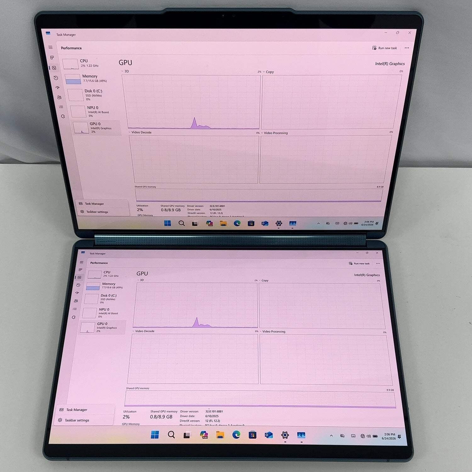 Lenovo yoga book 9 13IMU9 13.3″ Core Ultra 7 155U 1.7GHz 16GB RAM 1TB SSD