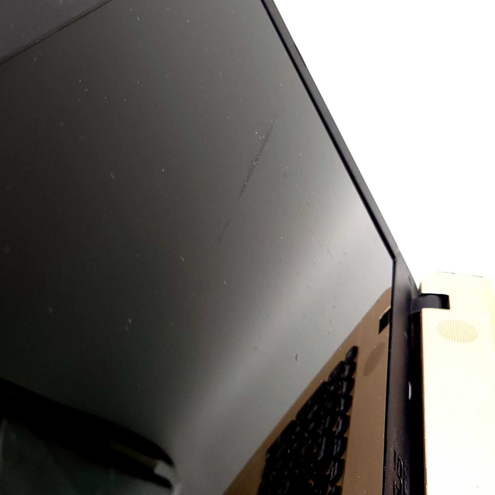 RESIDUE – 15.6″ ASUS VIVOBOOK X541NA-PD1003Y | INTEL N4200 | 256GB SSD | WIN 10