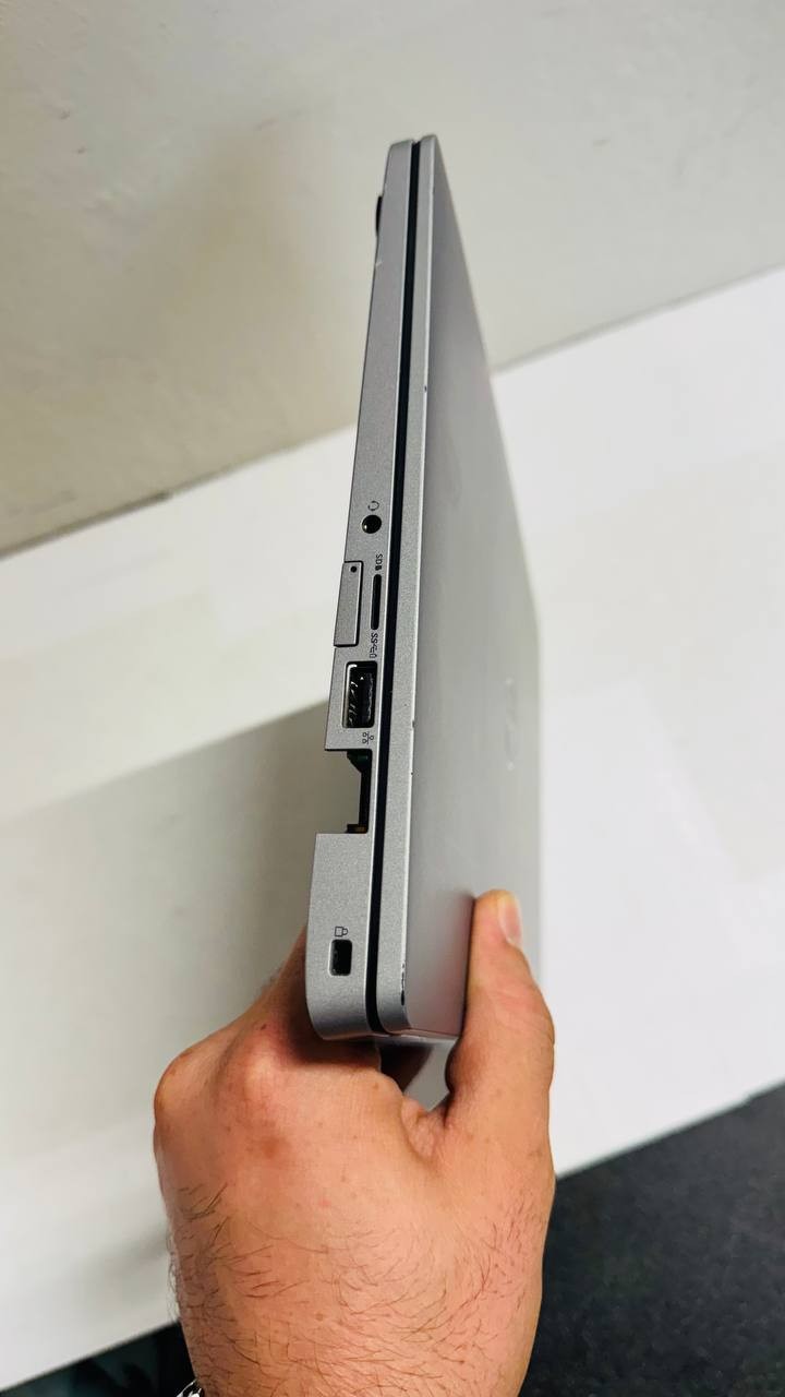 Dell Latitude 5310 13.3″ FHD i7-10810U 1.10GHz 16GB RAM 256GB SSD Windows 11 Pro