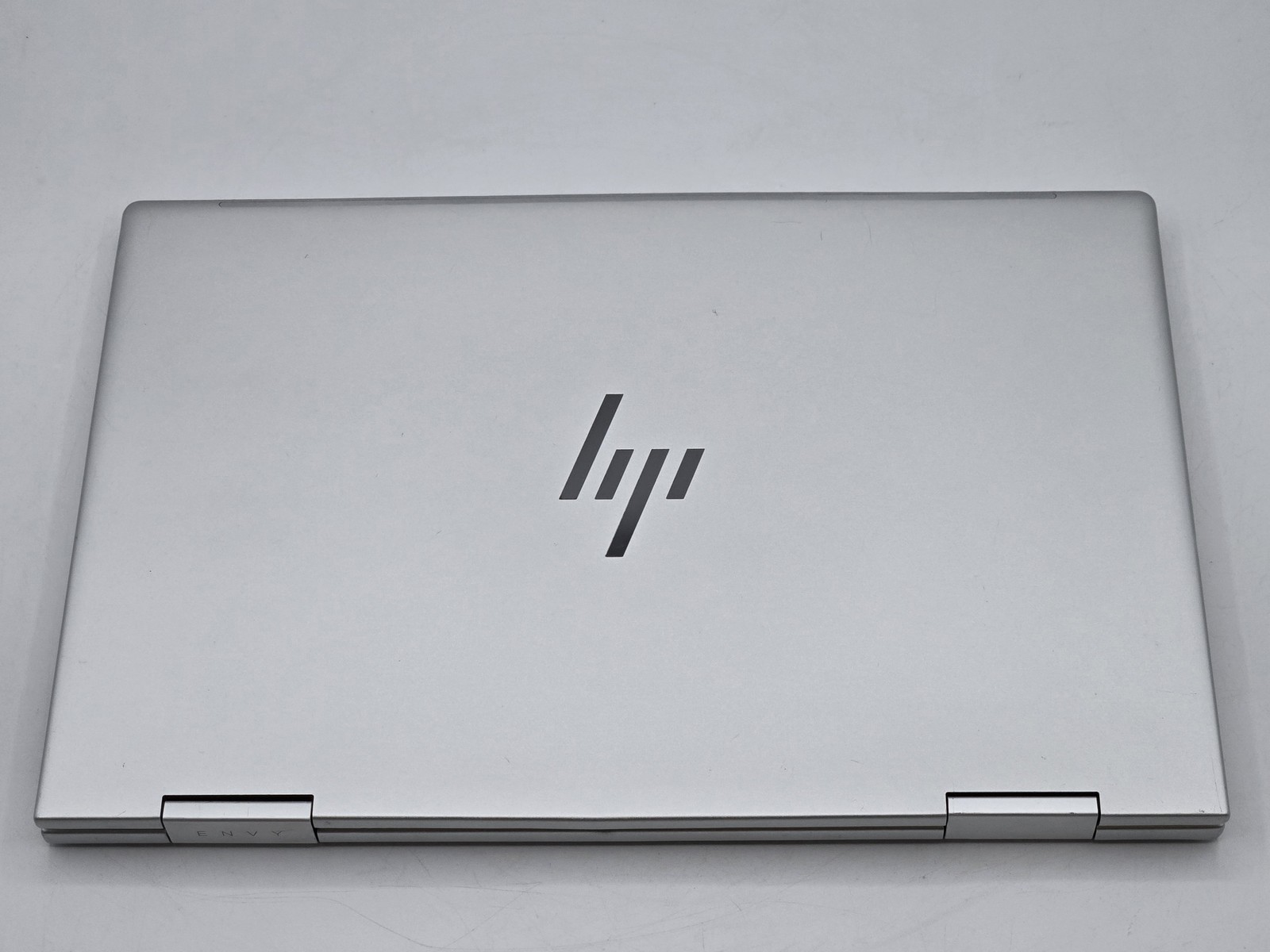 HP Envy x360 2-in-114-es0013dx 14″ FHD Touch I5-1335U 512GB 8GB W11 Backlit FPR