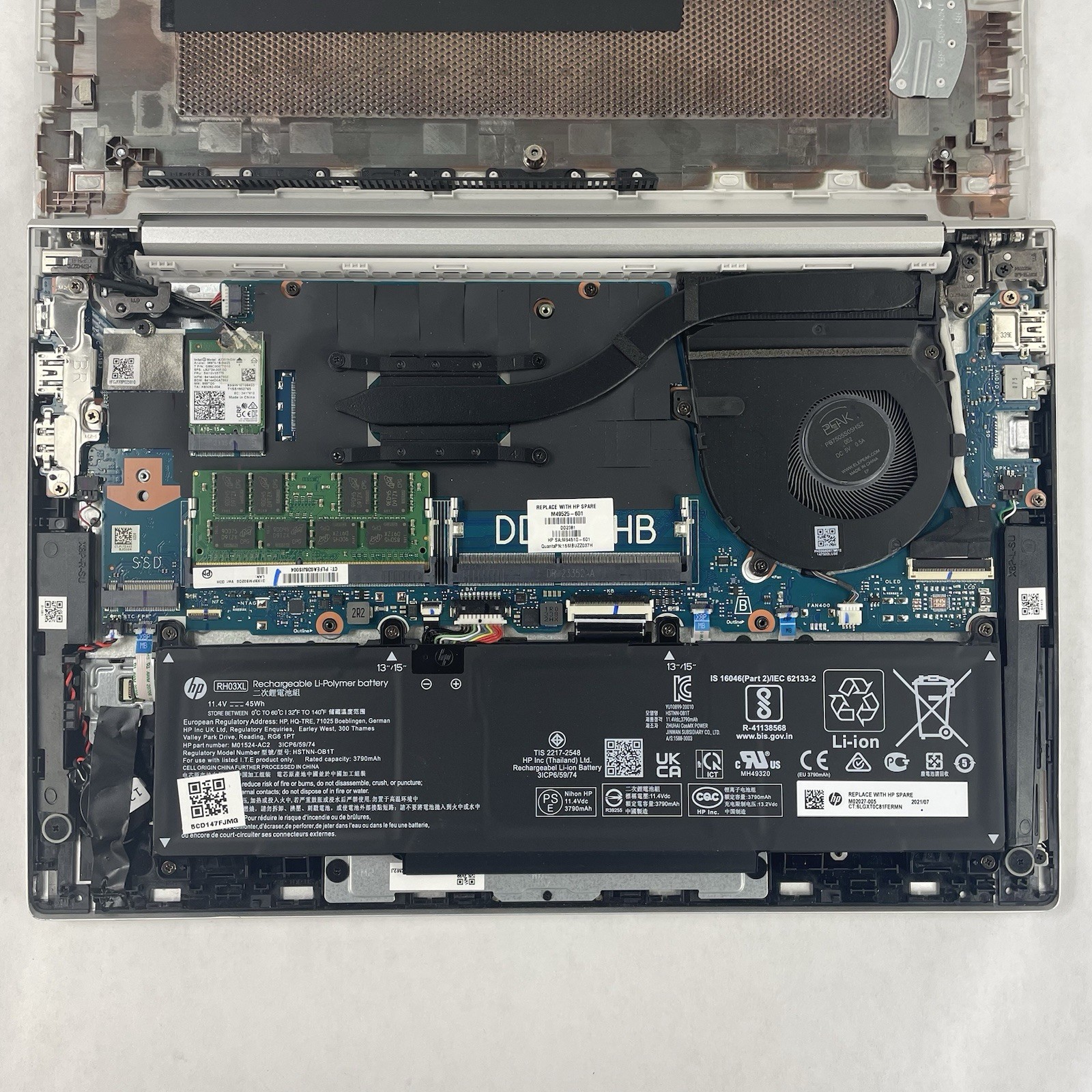 HP ProBook 630 G8 13.3″ i7-1165G7 2.80 GHz 16 GB RAM No SSD/OS/AC