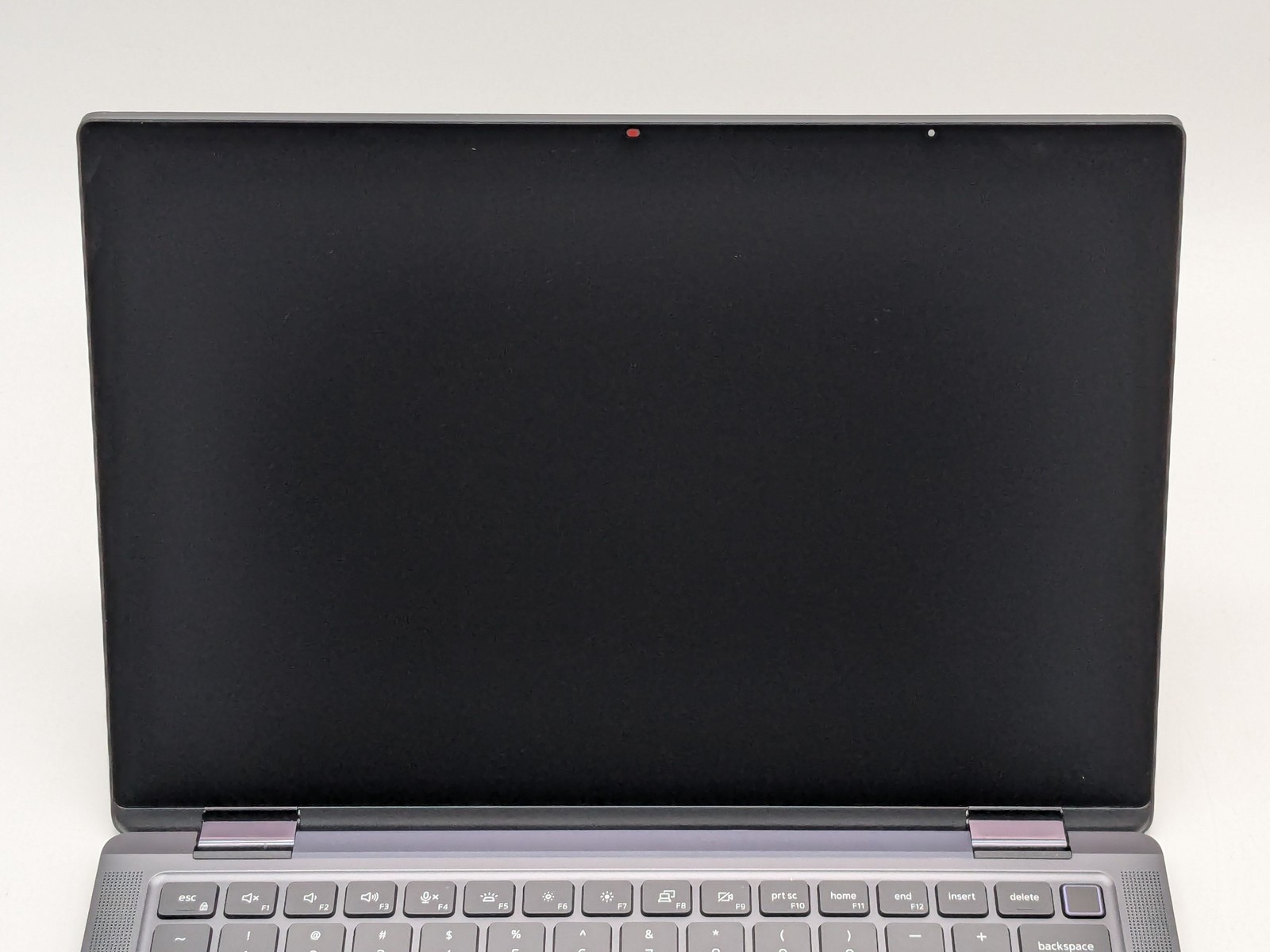 Dell Latitude 9330 2-in-1 13″ 2560 x 1600 Touch I5-1240U W11P 256GB SSD 16GB