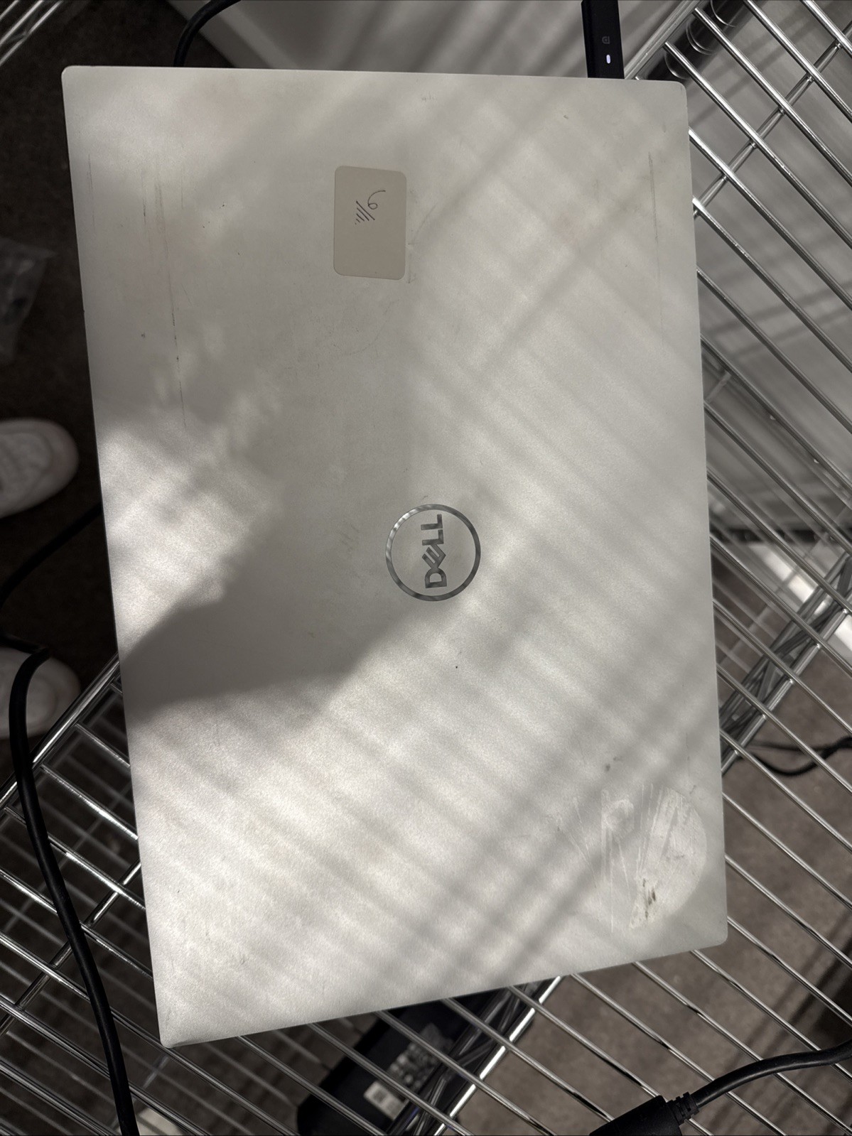 Dell XPS 15 9510 Laptop i7-11800H@2.3GHz 8GB RAM NO SSD RTX 3050 NO AC