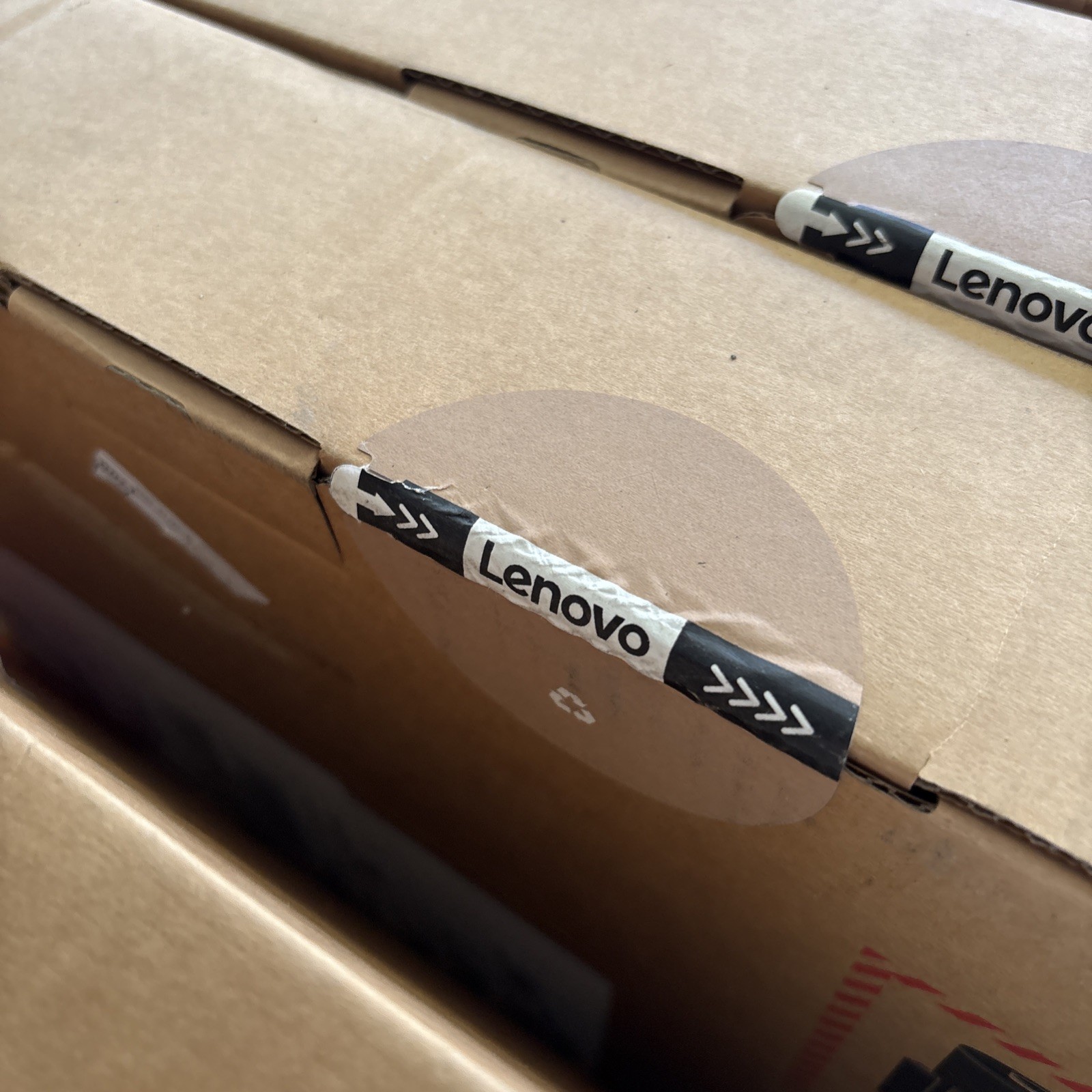 Lenovo IdeaPad 5a 2-in-1 15″ Luna Gray Laptop
