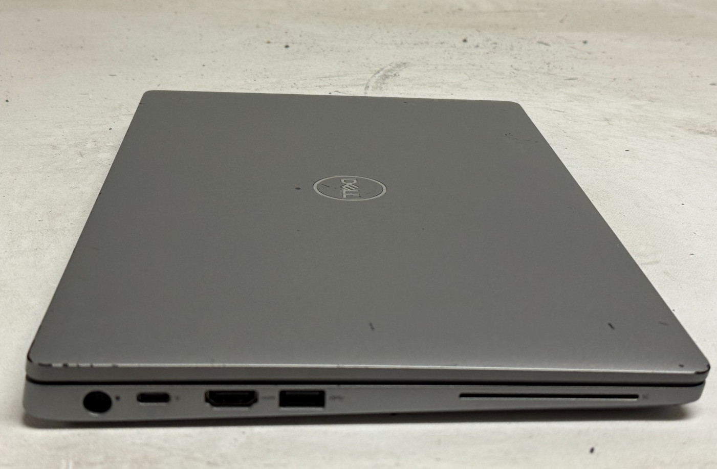 Dell Latitude 5310 13.3″ (i5-10310u – 16GB RAM – 256GB SSD – Win11Home)
