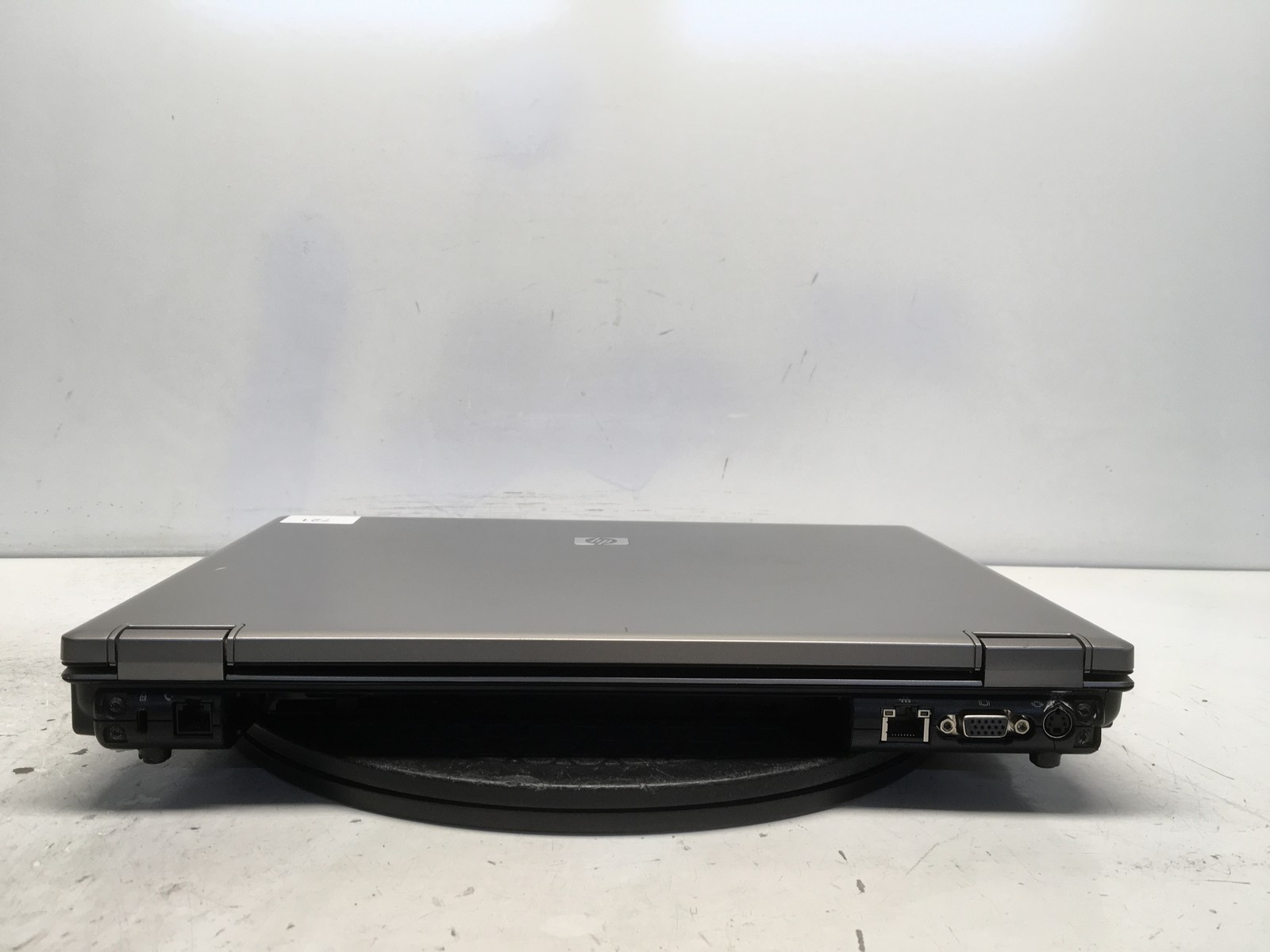 HP Compaq 6730B Intel Core 2 Duo P8400 2.26GHz 2 GB NO HDD No Batt