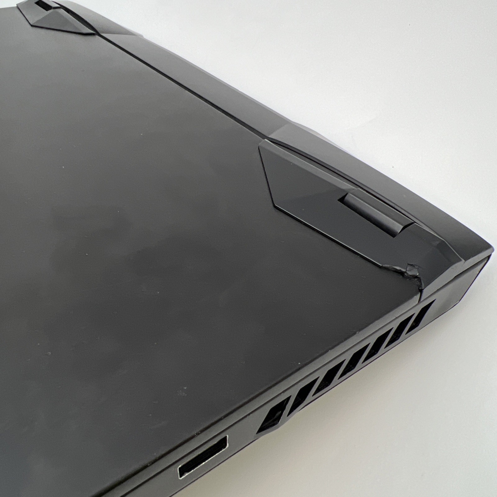 MSI GP66 Leopard Laptop i7-11800H RTX 3070 16GB RAM 1TB SSD – No Power – Parts