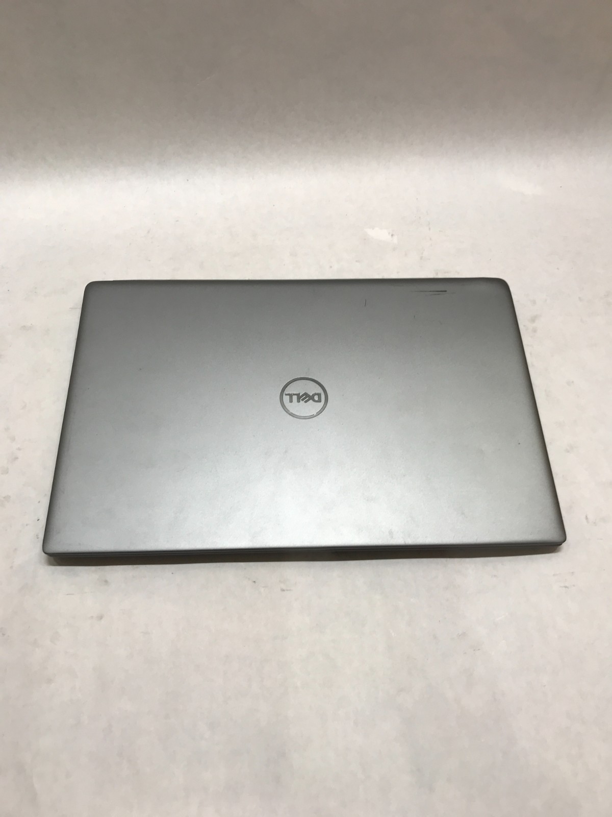 Dell Latitude 3301 13″ Intel Core i5 8GB RAM NO SSD/OS For Parts READ DESC – DW