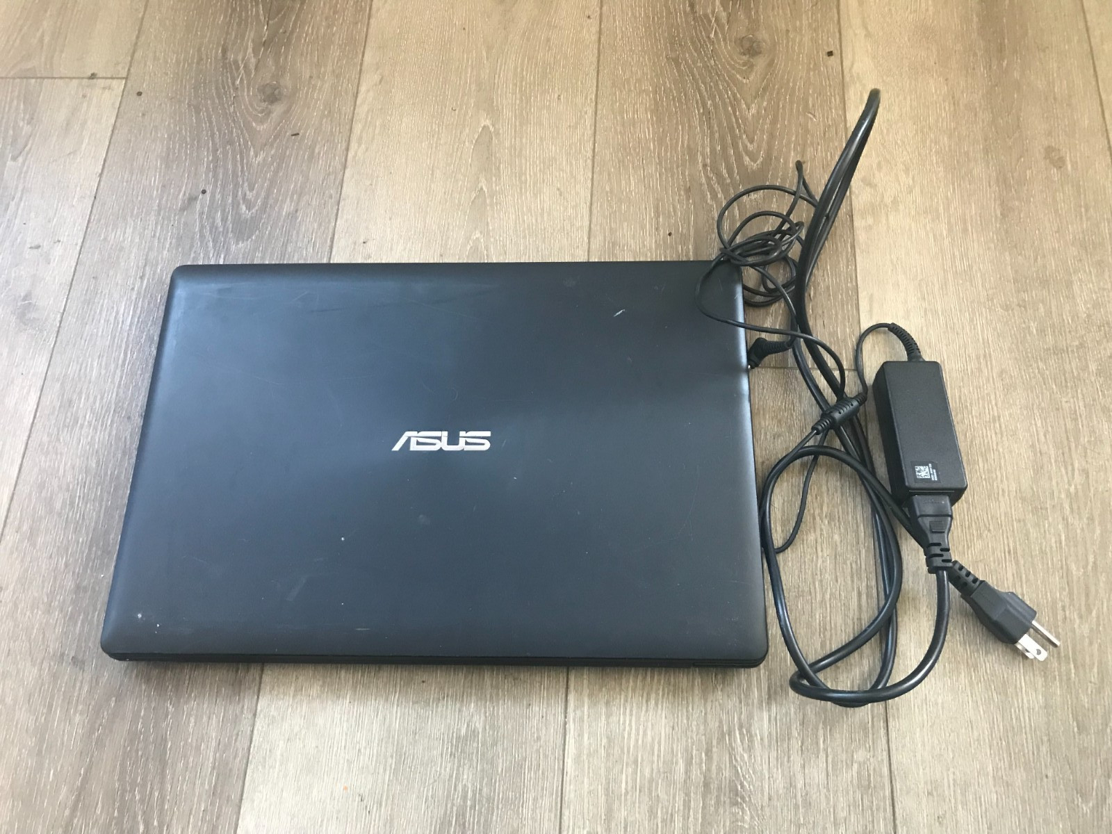ASUS X553M 15.6″ TouchScreenI ntel Pentium N3540 2.16GHz 8GB RAM 1TB HDD Win 10