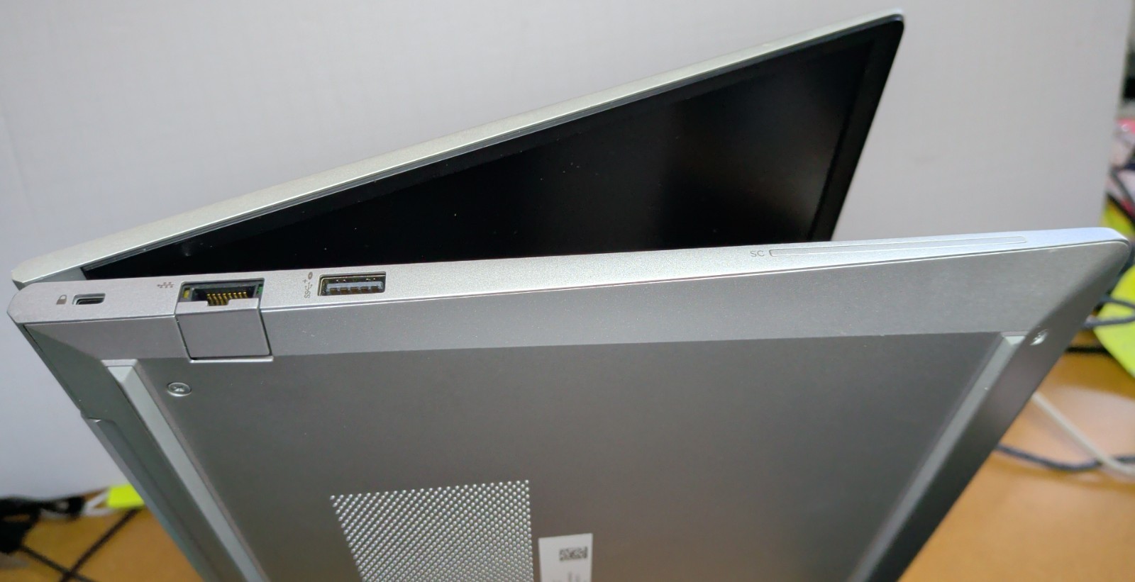 HP ProBook 650 G8 15.6″ (256GB SSD, Intel Core i3 1125G4 3.7 GHz, 8gb)