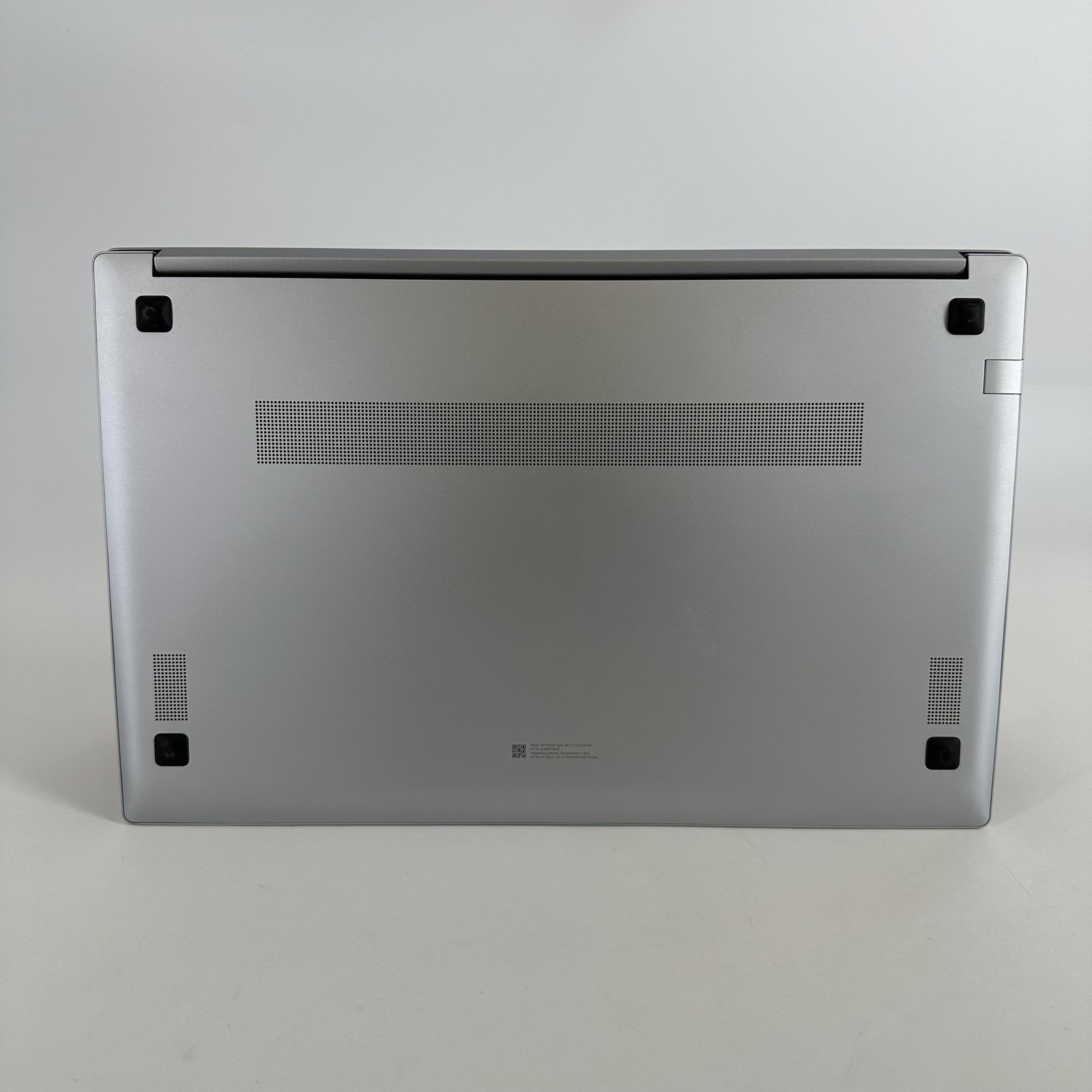 Samsung Galaxy Book4 15.6 FHD 1.8 GHz Core 7 150U 16GB 512GB SSD Excellent