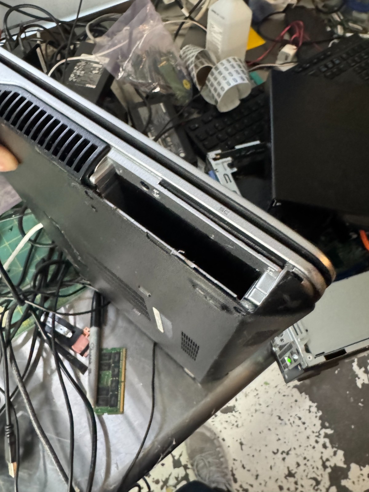 Dell latitude E6440 Core i5 Laptop for Parts/Repair *READ #4155