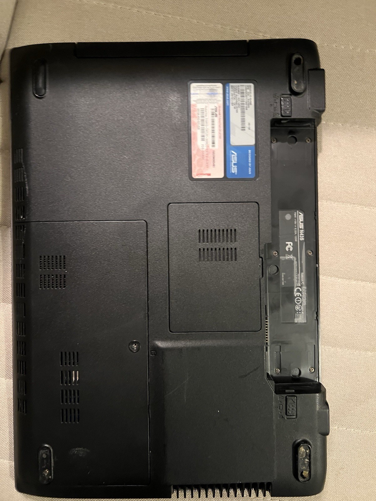 ASUS N43S 14” i7-2630QM DVD Windows 10 NVIDIA GeForce GT 550M Read