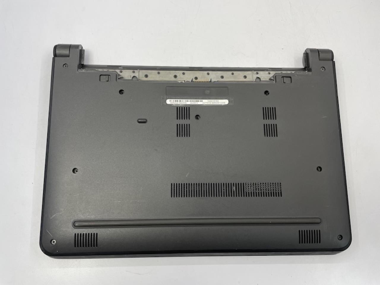 DELL LATITUDE 3340 Laptop w/ Celeron 2957U 1.40 GHZ + 4 GB | No HD / No Battery