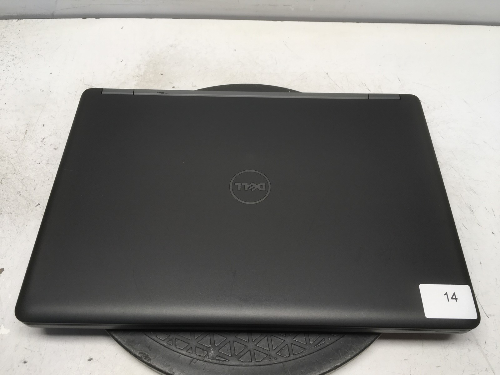 Dell Latitude E5450 Intel i5-5300U 2.3GHz 16 GB NO HDD No Batt