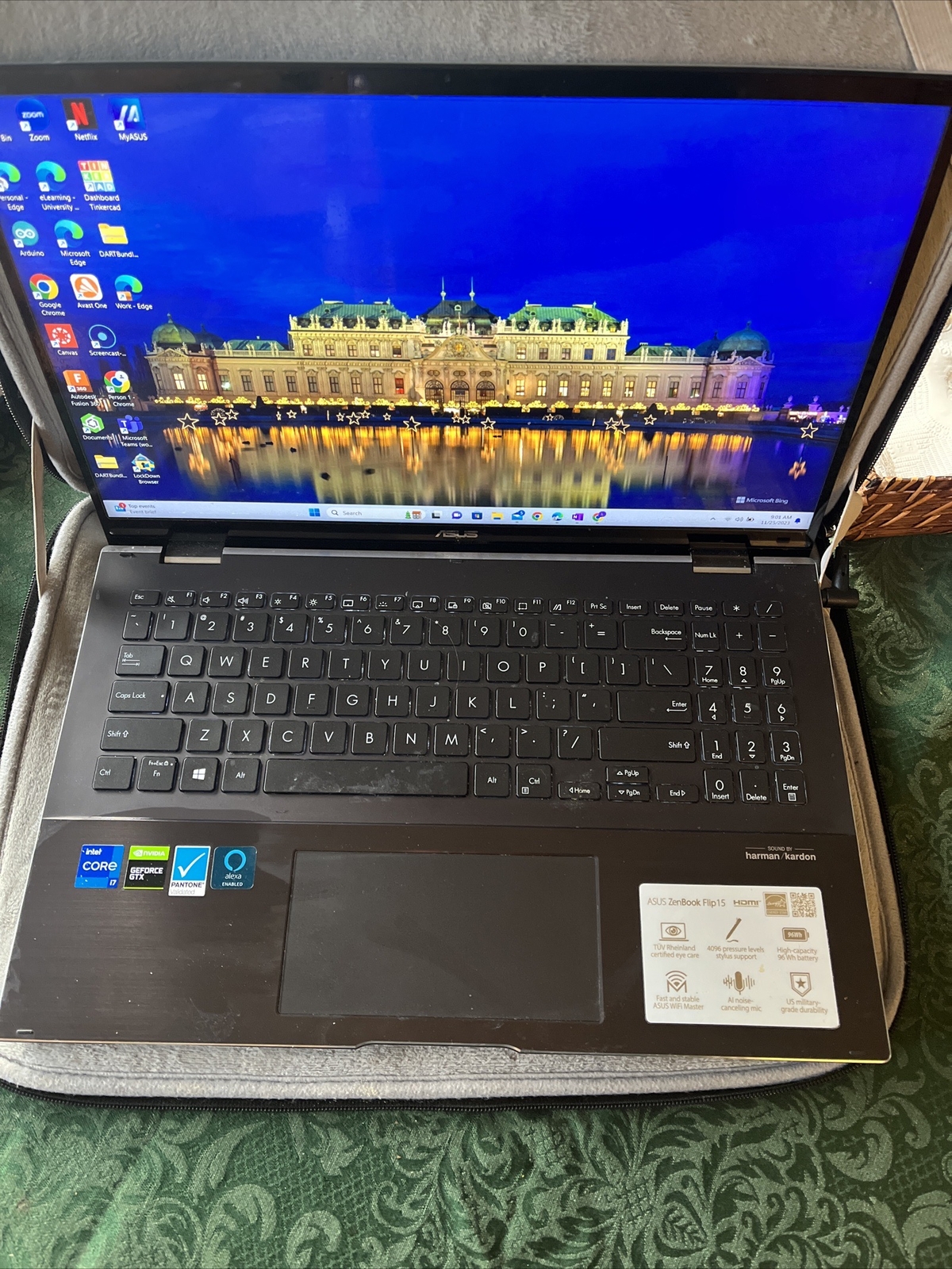 ASUS ZenBook Flip 15 Q528EH 15.6″ (512GB SSD, Intel Core i7-1165G7, 2.8GHZ, 16GB