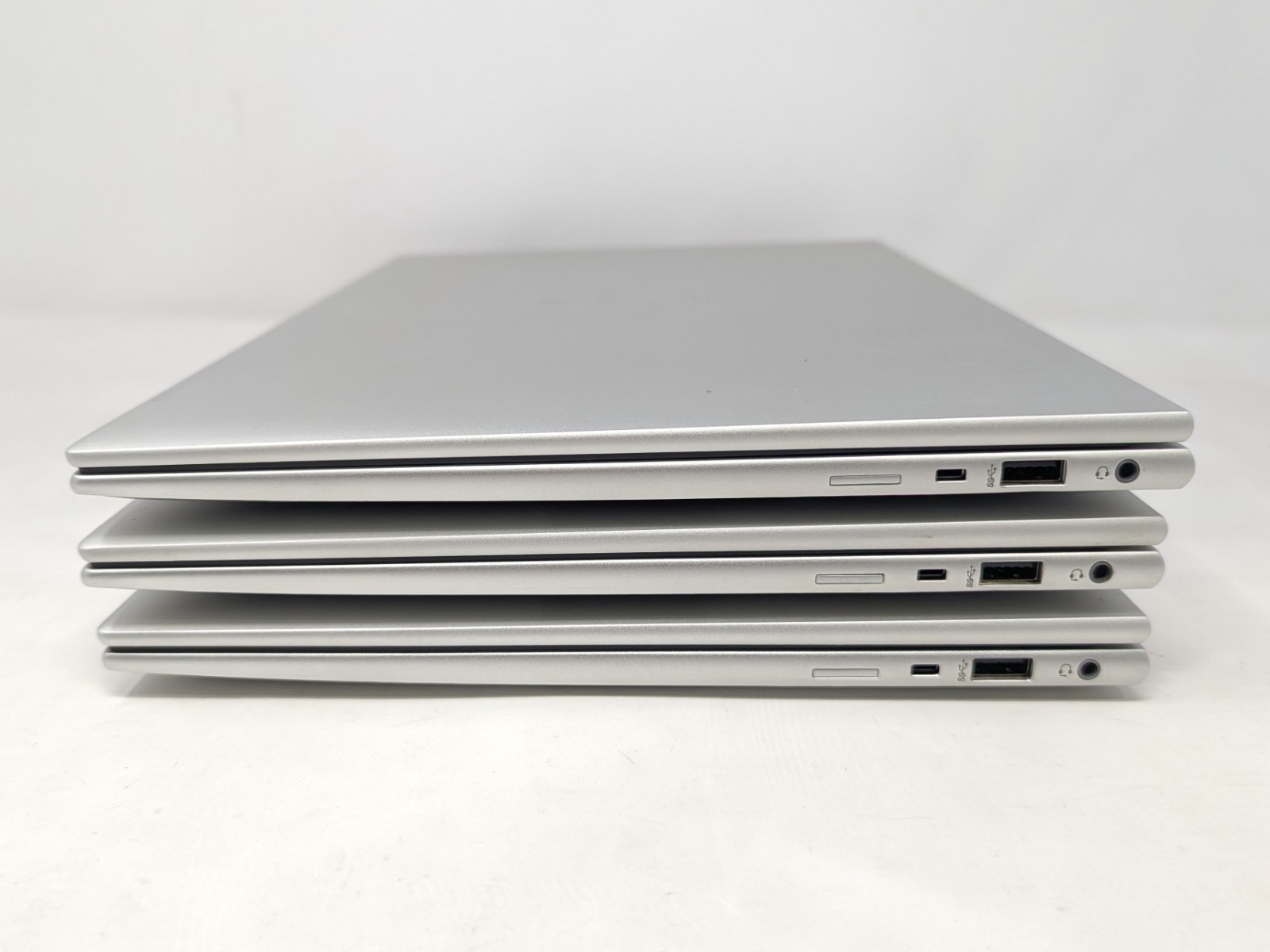 Lot of 3 HP EliteBook 840 G9 – Intel Core i7-1265U 16GB DDR5 RAM 512GB SSD No OS