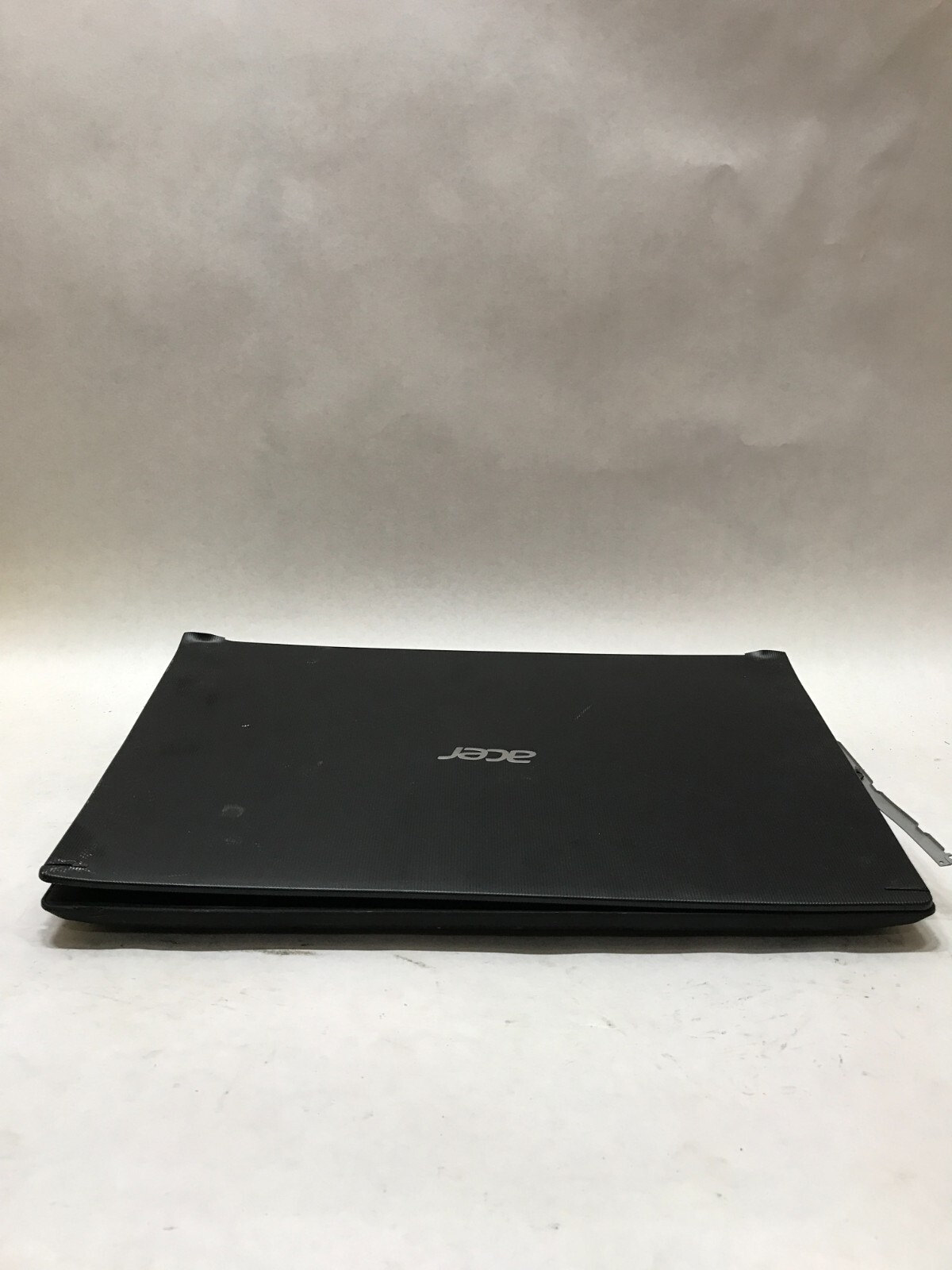 Acer Aspire V15 Black Edition VN7-593G-76SS Intel i7 7th Gen NO RAM GTX 1060 -DW