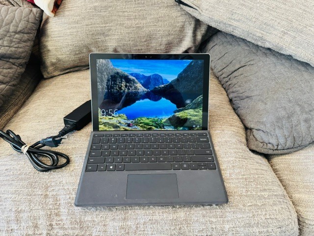 microsoft surface pro 7 – 16 gb windows 11 pro I-5