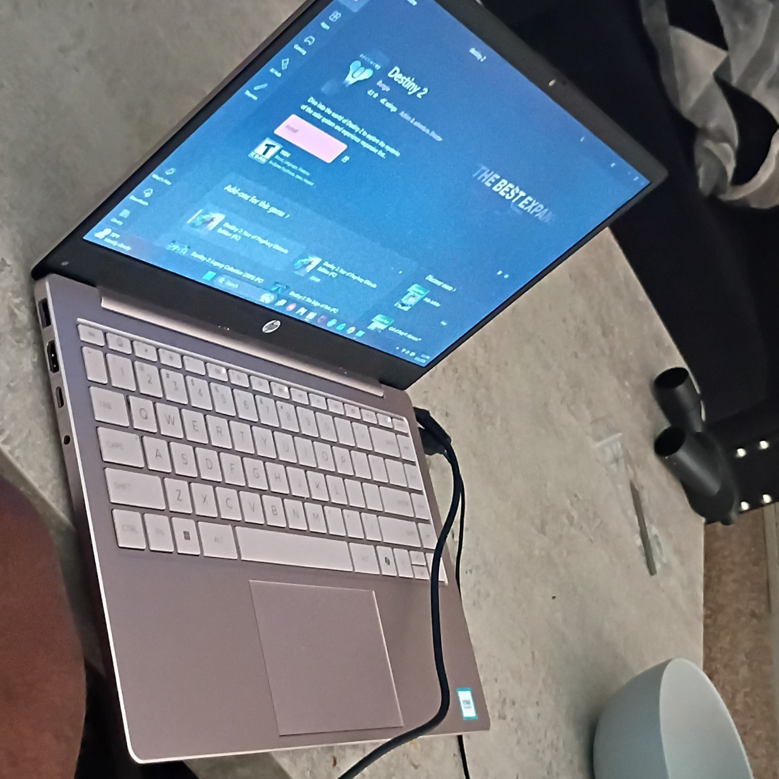 HP Silver Notebook Laptop Windows OS Portable Computer – Sleek Design
