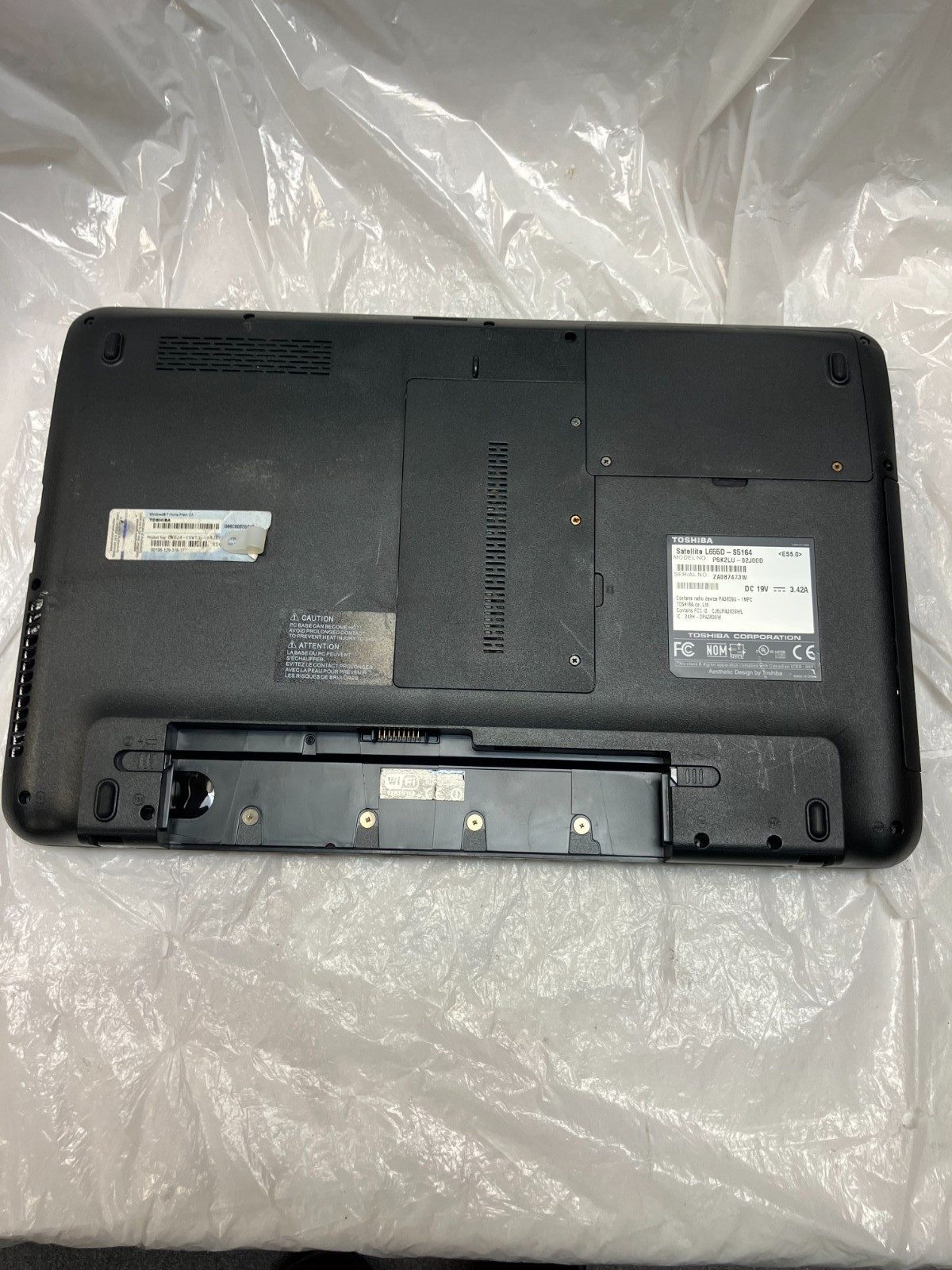 Toshiba Satellite L655D-S5109 AMD PHENOM II P960 4gb mem 500 GB HDD FOR PARTS
