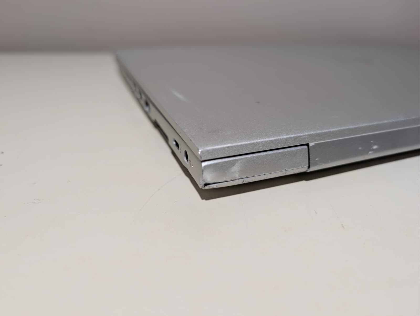 Read! HP EliteBook 850 G6 | i7 8th Gen 4GB RAM | Backlit | AS-IS