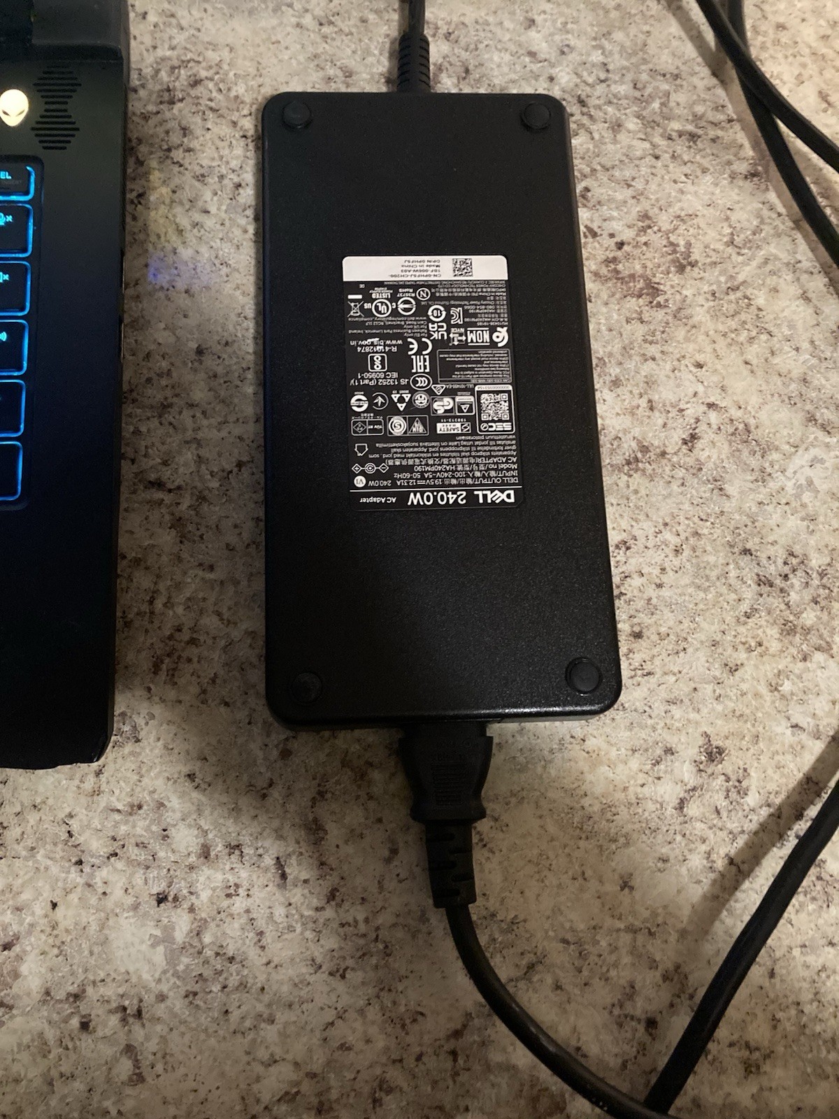 Alienware M15 R5 Ryzen Edition 64GB RAM, 512GB NVMe, Ryzen 7 5800H, RTX 3070