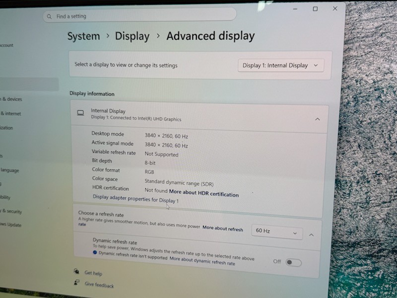 GIGABYTE AERO 15 OLED (1TB SSD, Intel Core i7-11800H, 2.3GHz, 16GB RAM, 3080) 
