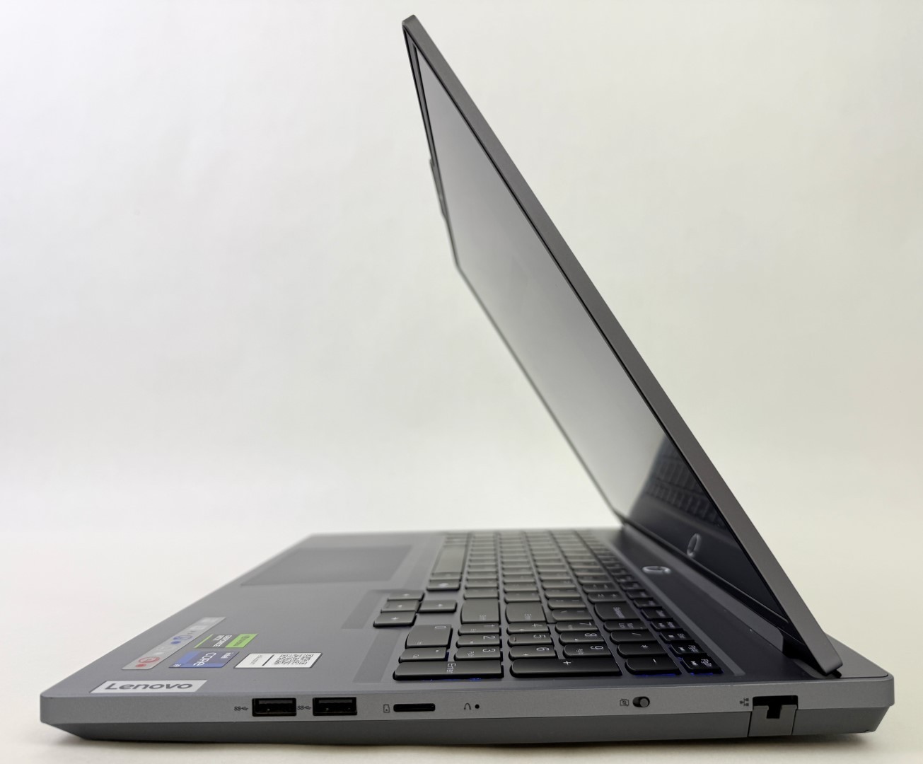 Lenovo Legion 5 16IRX9 16″ 2560×1600 i9-14900HX 32GB 1TB RTX 4060 W11H -Scratchs