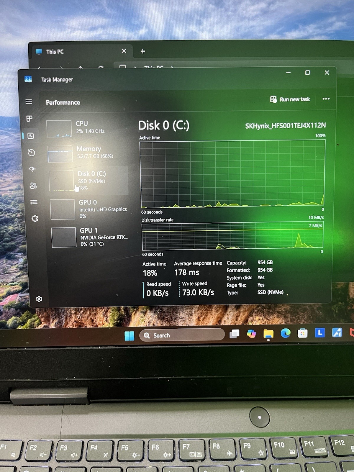 Lenovo LOQ 15IRH8 1TBSSD Intel Core i5-13420H 2.1GHz 8GB NVIDIA GeFORCE RTX 3050
