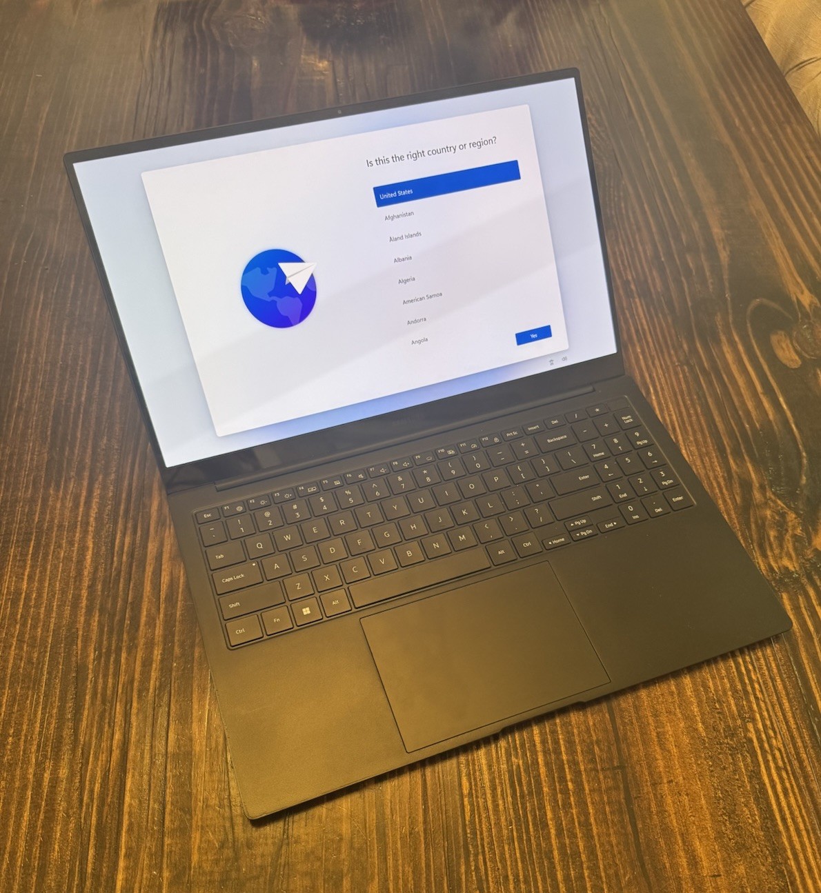 Samsung Galaxy Book2 Pro Laptop Intel I7-1260P @2.1GHz, 16GB RAM, 512GB SSD