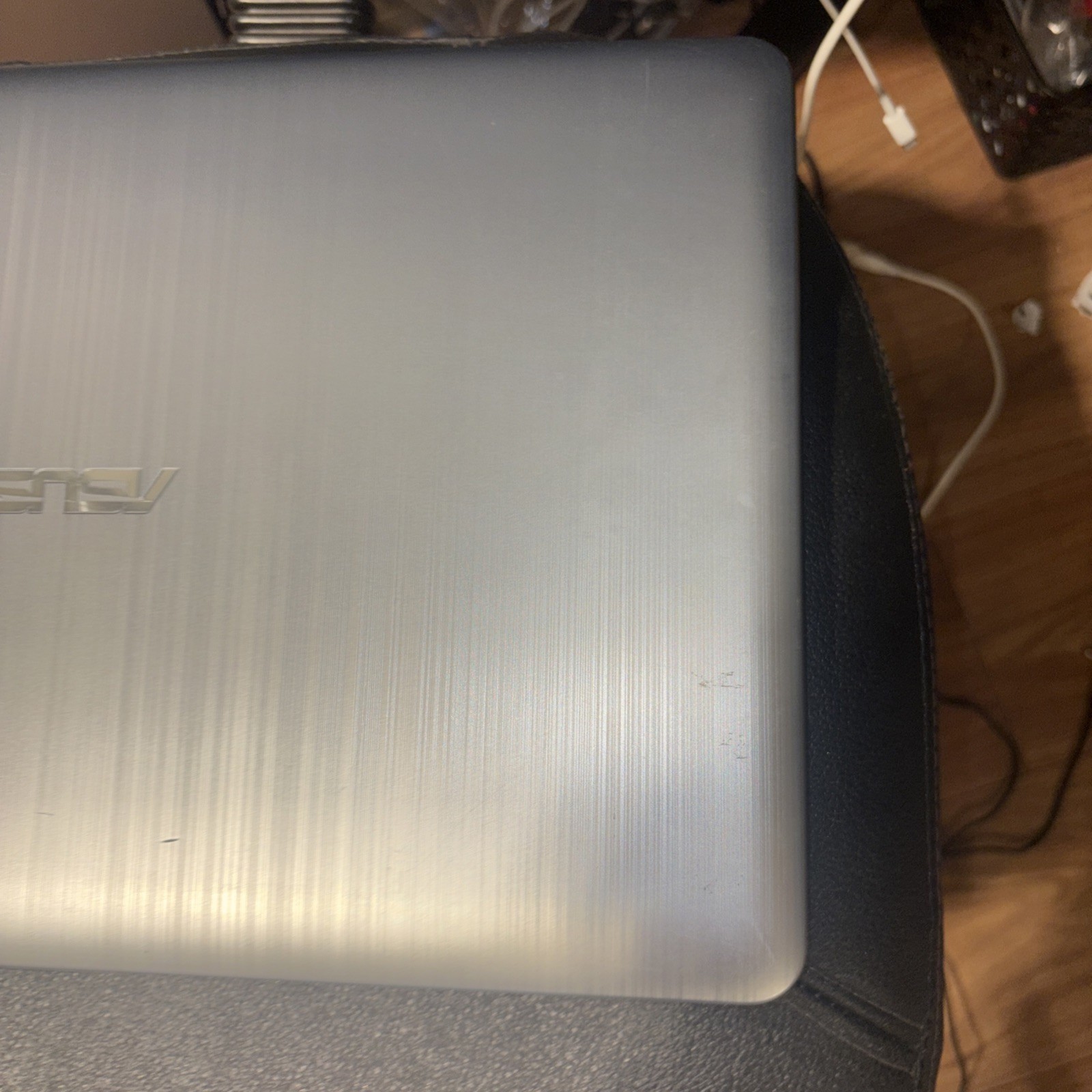 ASUS-X541S Laptop Computer Netbook – Pentium N3710 1.6 Ghz, 4 GB, Win 10, 500 GB