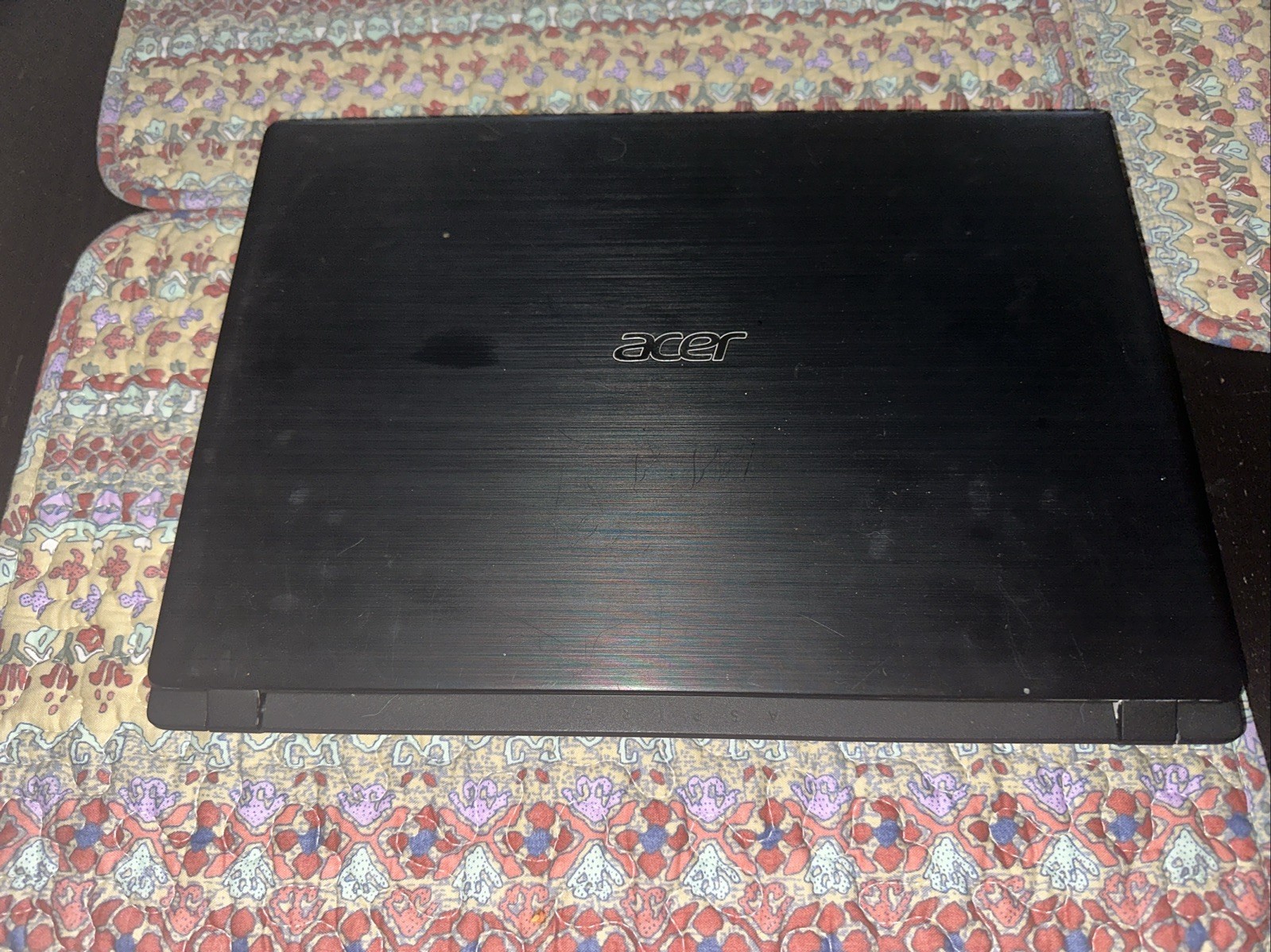 acer laptop windows 11 ￼hard drive SSD 125 GB Working,power Supply Not Original