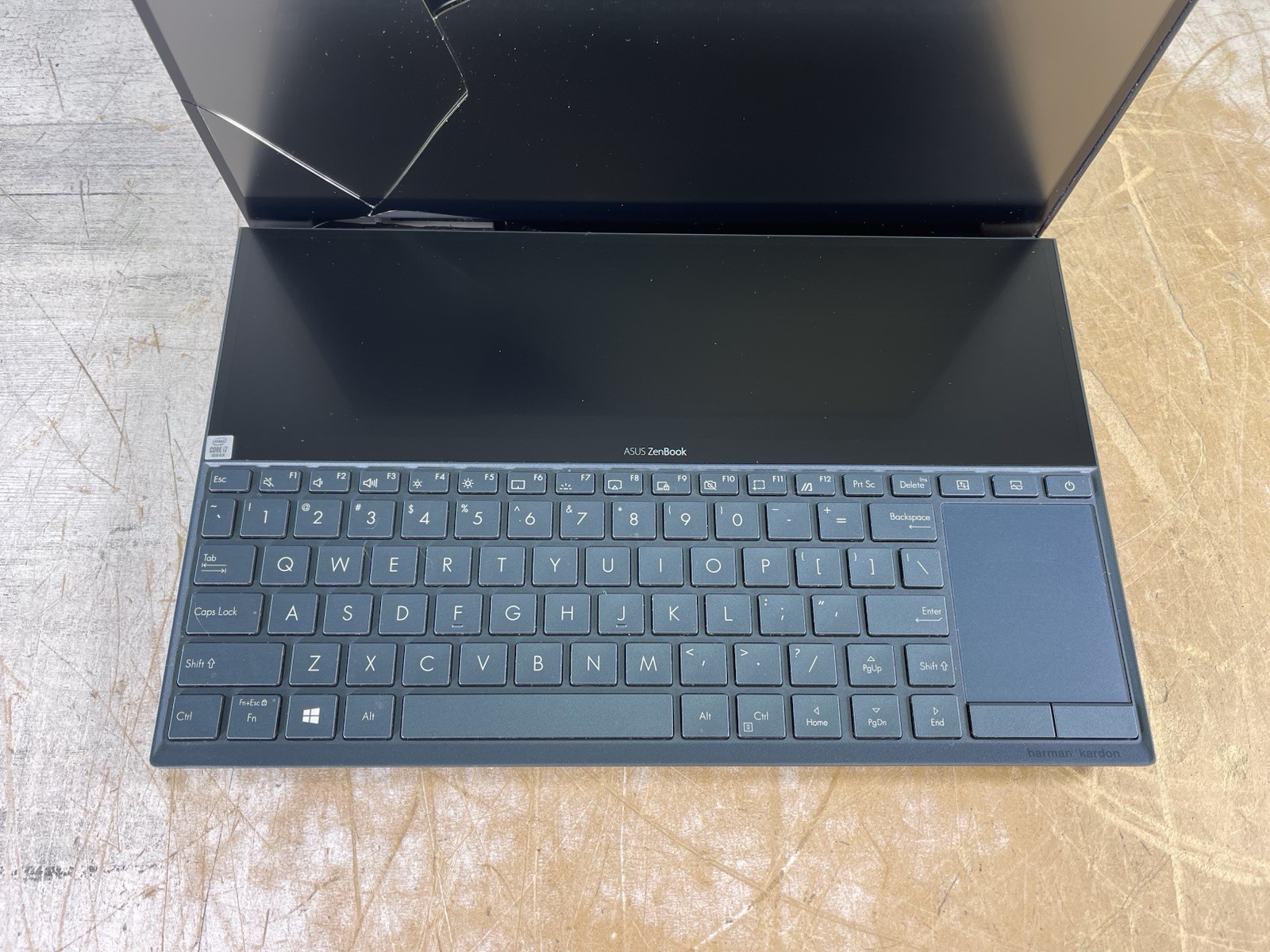 ASUS ZENBOOK UX481F i5-10210U @ 1.60GHz, 8GB RAM, NO HDD/OS – UNTESTED/FOR PARTS