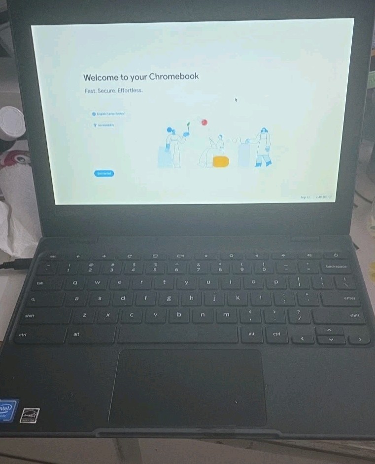 Lenovo 100e Chromebook 11.6″ (32 GB, Intel Celeron N, 2.4 GHz, 4 GB) Convertible